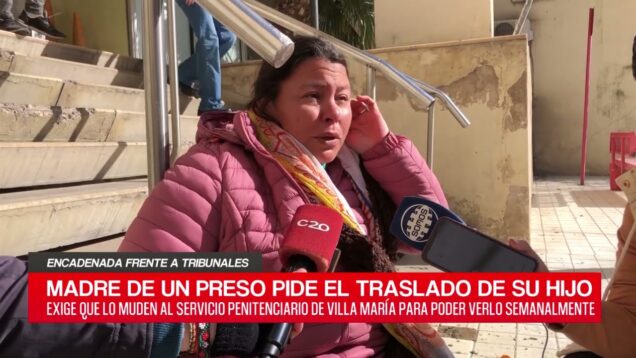 C20 Noticias | Alejandra Tabares – Encadenada frente a Tribunales